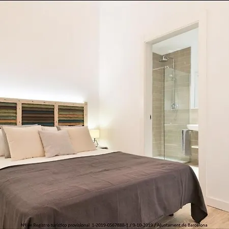Design Plaza Catalunya * Барселона