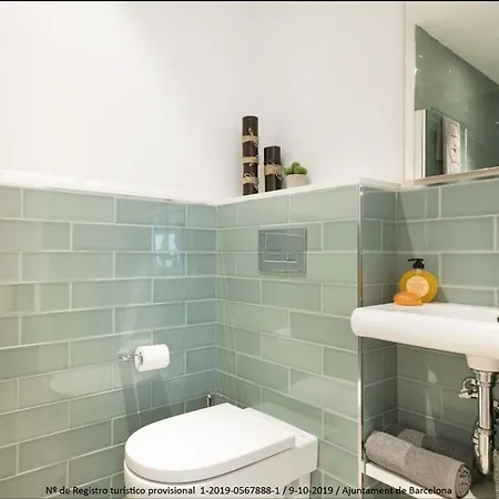 Catalonia Square Terrace & 5 Bathrooms 5bd-5bth * 바르셀로나